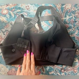 Black lululemon bra 34C